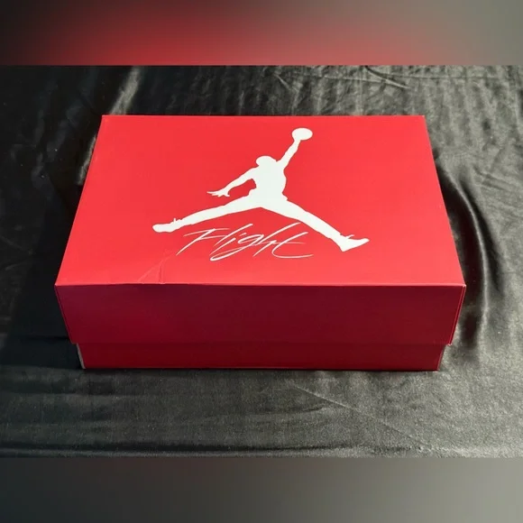 Women's Size 14/Men's Size 12.5 - Air Jordan 4 Retro "Pale Ivory and Tough Red" - Picture 15 of 16